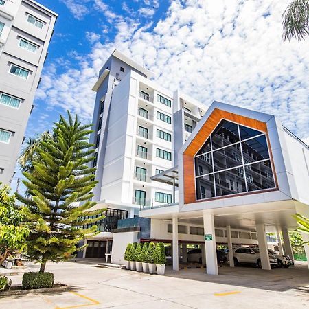 Phavina Hotel Rayong Sha Extra Plus Extérieur photo